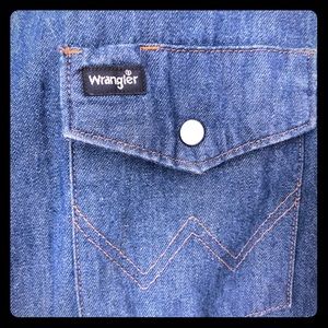 Wranglers Denim Shirt (men’s large)